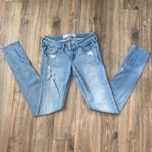 Hollister jeans